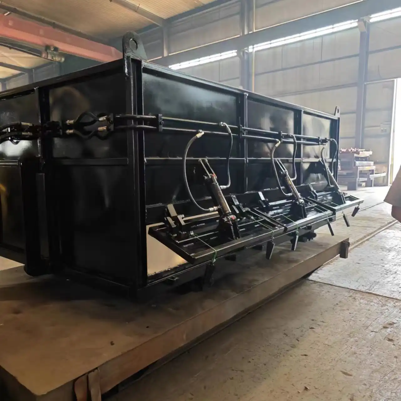 What are industrial carts?